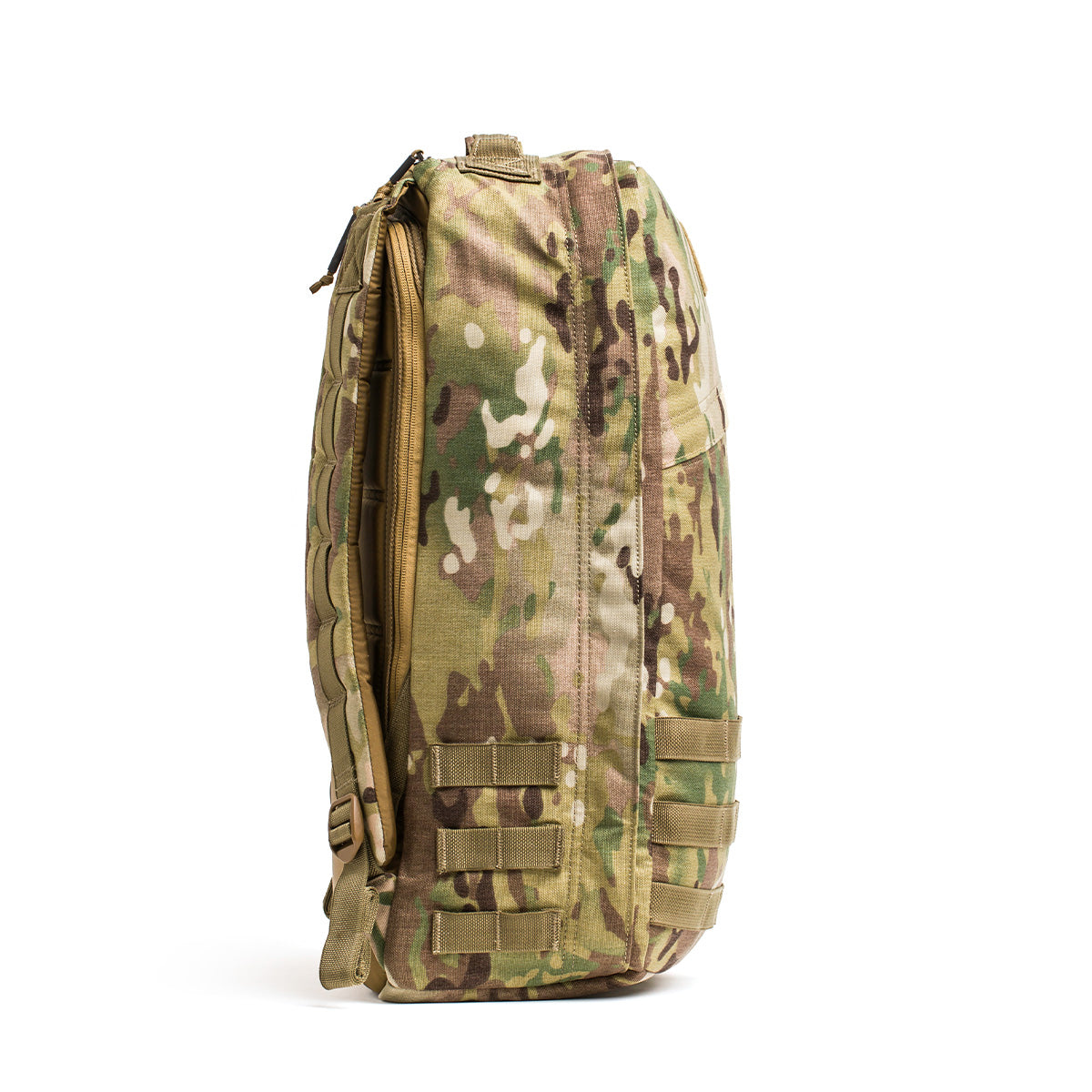 Side view of the GR1 USA - Cordura in camouflage, showcasing multiple zippers and MOLLE webbing. Designed for durability, it features a bombproof laptop compartment for ultimate protection.