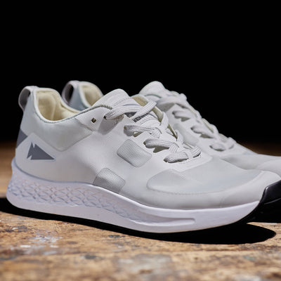 Women's Rough Runner - Light Grey + Dark Grey